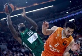 Trejsi Lesor: ''Kakva sramotna noć za košarku! Evroligo, evo ti 'magičnih momenata', mnogo ih ima!''